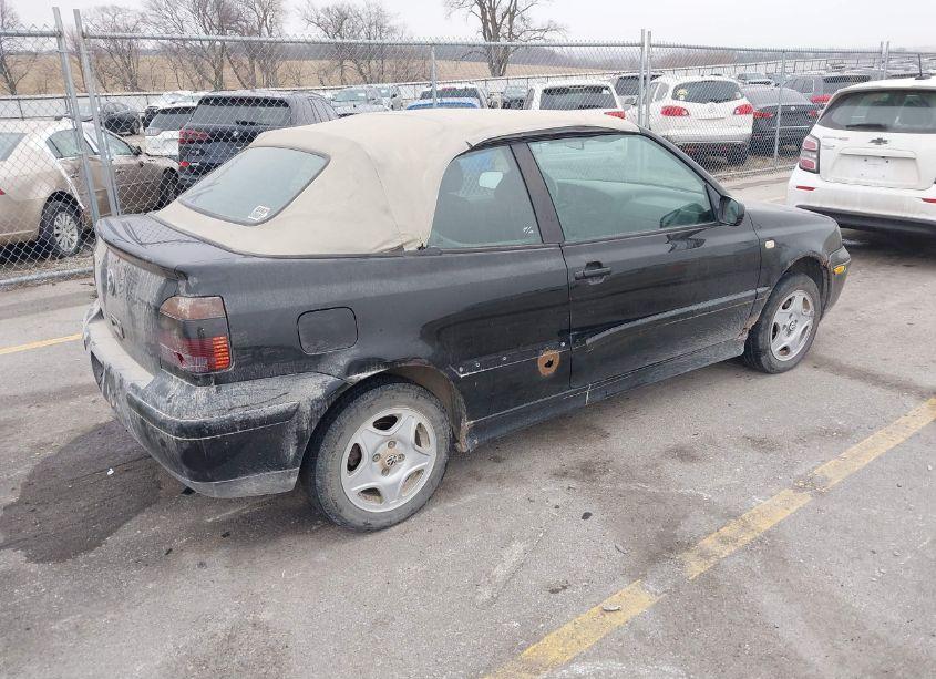 Photo 4 of 2000 Volkswagen Cabrio GL (VIN 3VWCC21V9YM805060)