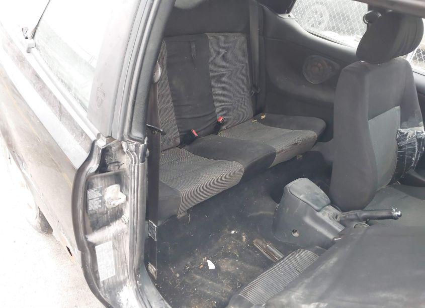 Photo 8 of 2000 Volkswagen Cabrio GL (VIN 3VWCC21V9YM805060)