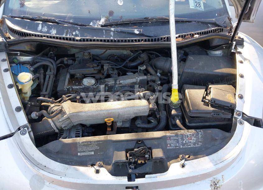 Photo 10 of 2002 Volkswagen New BEETLE GLS 1.8L TURBO (VIN 3VWCD21C12M406596)