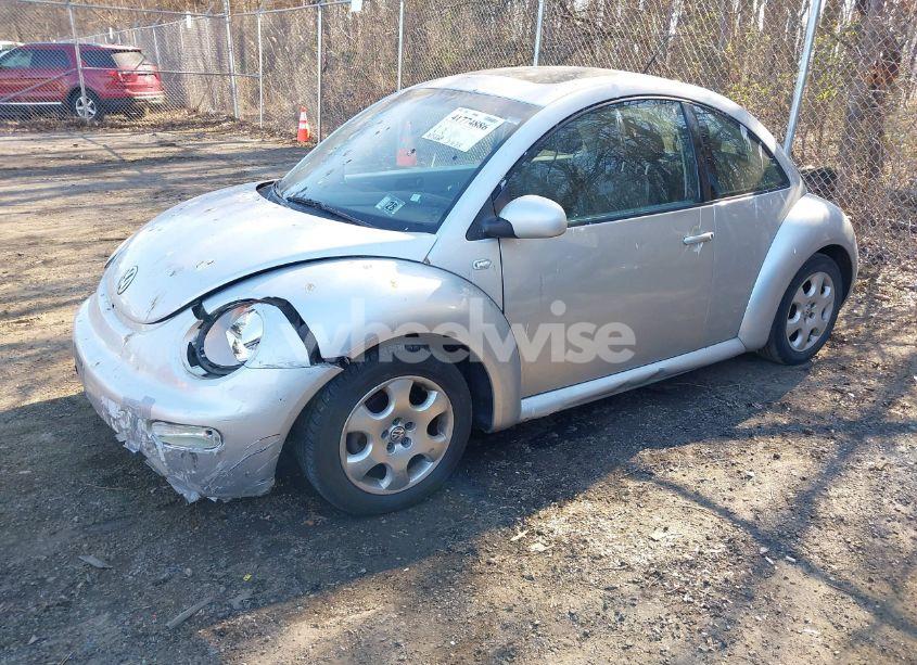 Photo 2 of 2002 Volkswagen New BEETLE GLS 1.8L TURBO (VIN 3VWCD21C12M406596)