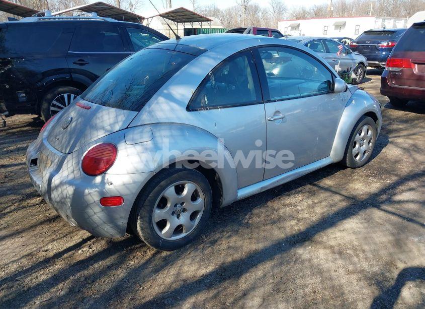 Photo 4 of 2002 Volkswagen New BEETLE GLS 1.8L TURBO (VIN 3VWCD21C12M406596)