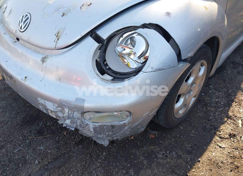 Photo 6 of 2002 Volkswagen New BEETLE GLS 1.8L TURBO (VIN 3VWCD21C12M406596)