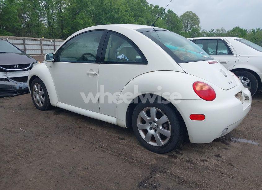 Photo 3 of 2003 Volkswagen New BEETLE GLS 1.8T (VIN 3VWCD21C23M427717)