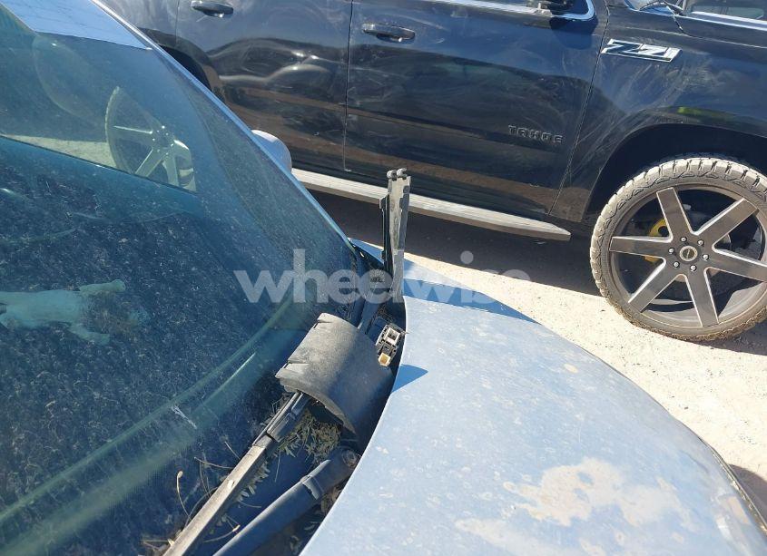 Photo 12 of 2004 Volkswagen New BEETLE GLS 1.8T (VIN 3VWCD21Y34M300181)