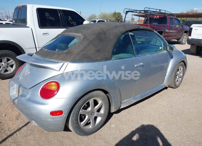 Photo 4 of 2004 Volkswagen New BEETLE GLS 1.8T (VIN 3VWCD21Y34M300181)