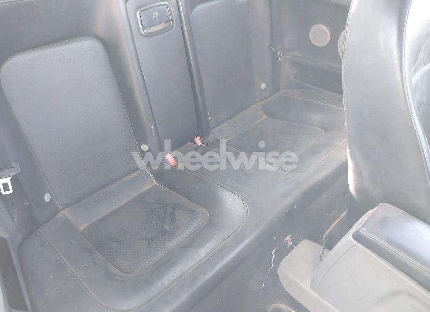 Photo 8 of 2004 Volkswagen New BEETLE GLS 1.8T (VIN 3VWCD21Y34M300181)