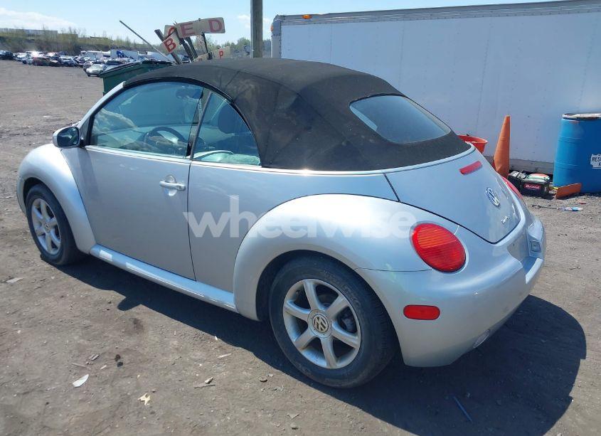 Photo 3 of 2004 Volkswagen New BEETLE GLS 1.8T (VIN 3VWCD21Y64M300742)