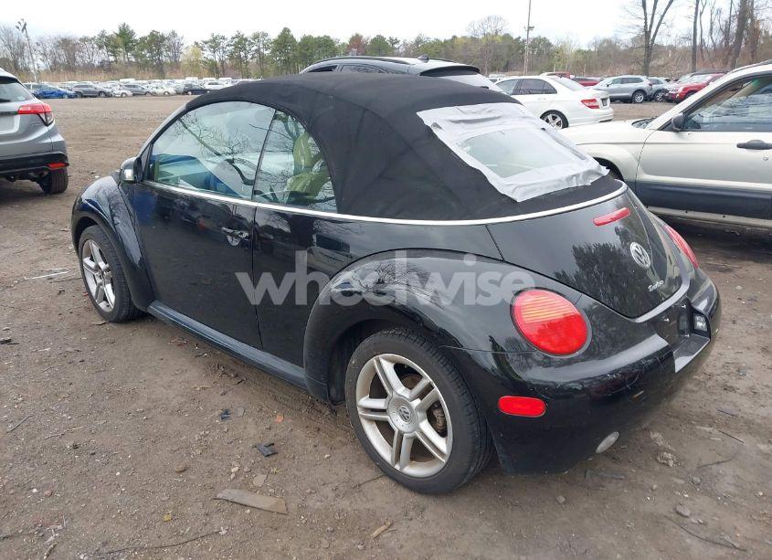 Photo 3 of 2004 Volkswagen New BEETLE GLS 1.8T (VIN 3VWCD21YX4M306236)