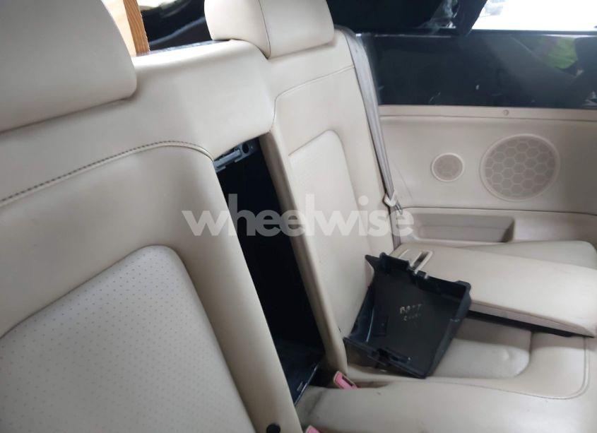 Photo 8 of 2004 Volkswagen New BEETLE GLS 1.8T (VIN 3VWCD21YX4M306236)