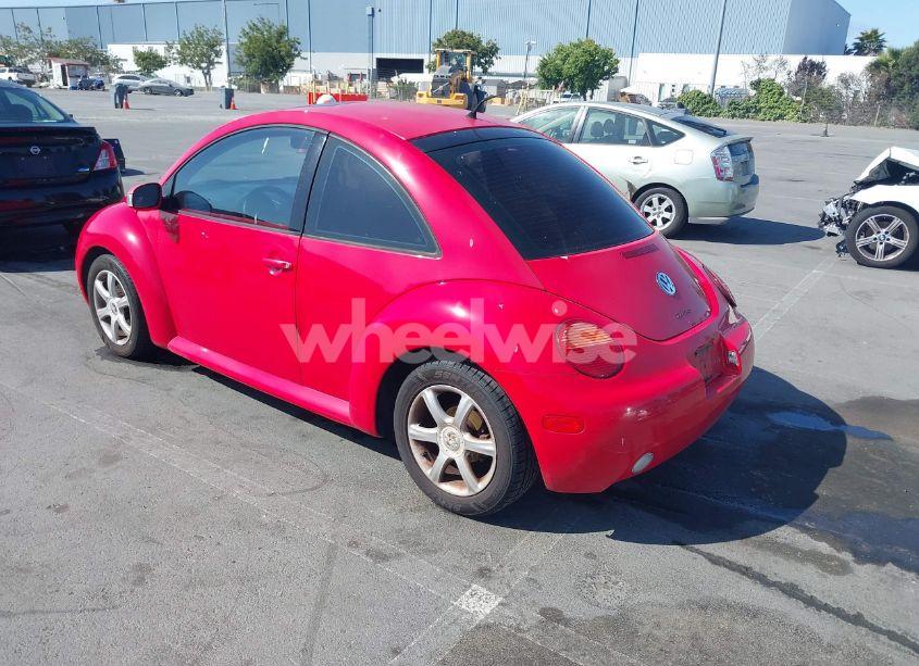 Photo 3 of 2004 Volkswagen New BEETLE GLS 1.8T (VIN 3VWCD31C84M405017)