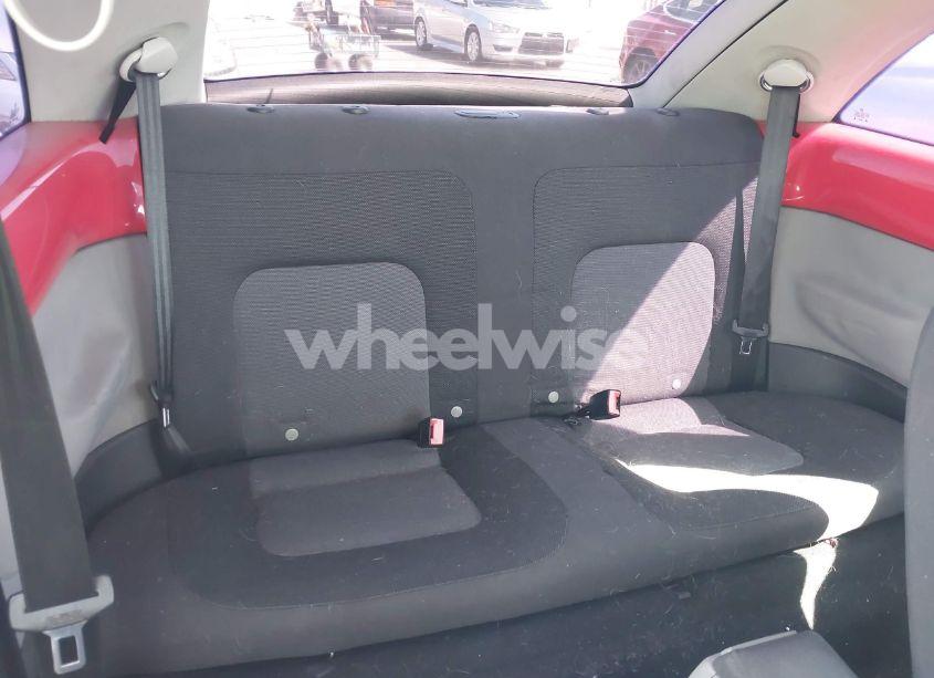 Photo 8 of 2004 Volkswagen New BEETLE GLS 1.8T (VIN 3VWCD31C84M405017)