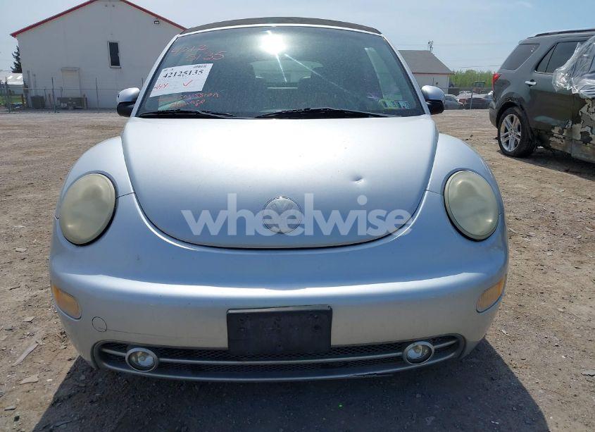 Photo 6 of 2004 Volkswagen New BEETLE GLS 1.8T (VIN 3VWCD31Y04M324167)