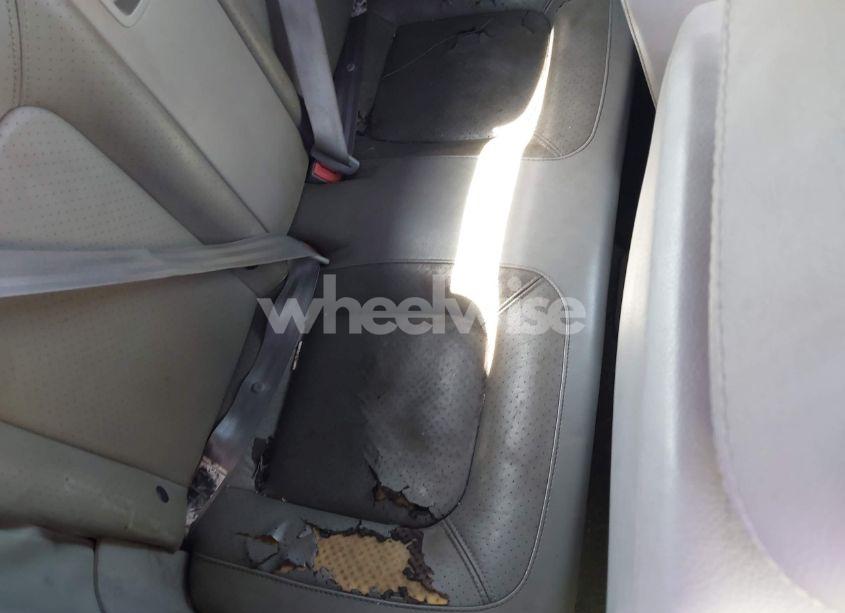 Photo 8 of 2004 Volkswagen New BEETLE GLS 1.8T (VIN 3VWCD31Y04M324167)