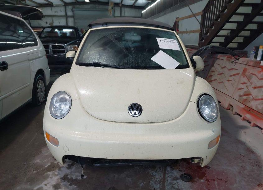 Photo 12 of 2005 Volkswagen New BEETLE GLS 1.8T (VIN 3VWCD31Y05M310450)