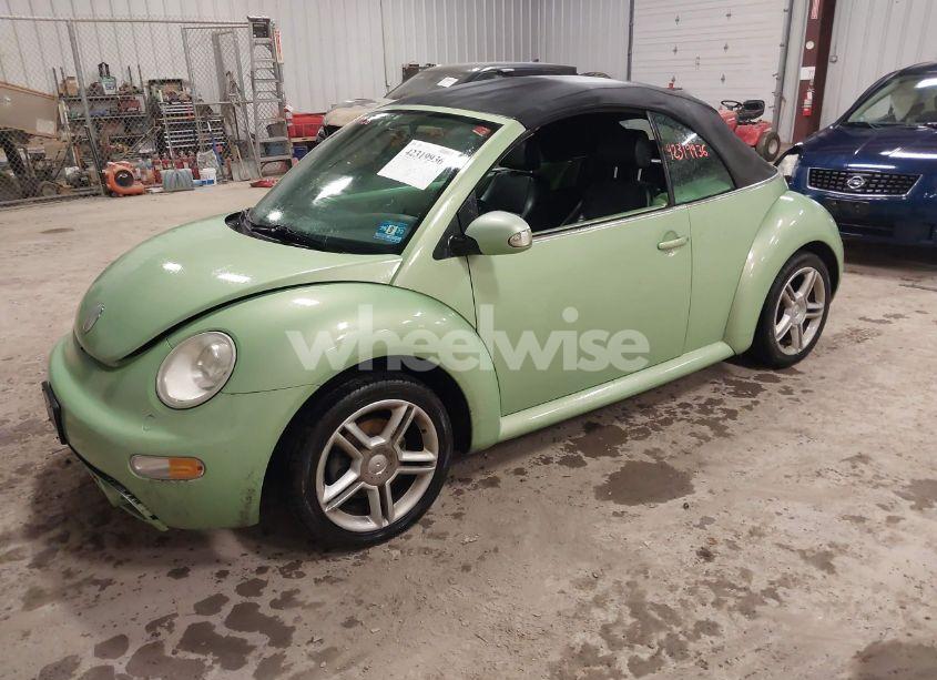 Photo 2 of 2004 Volkswagen New BEETLE GLS 1.8T (VIN 3VWCD31Y14M327465)