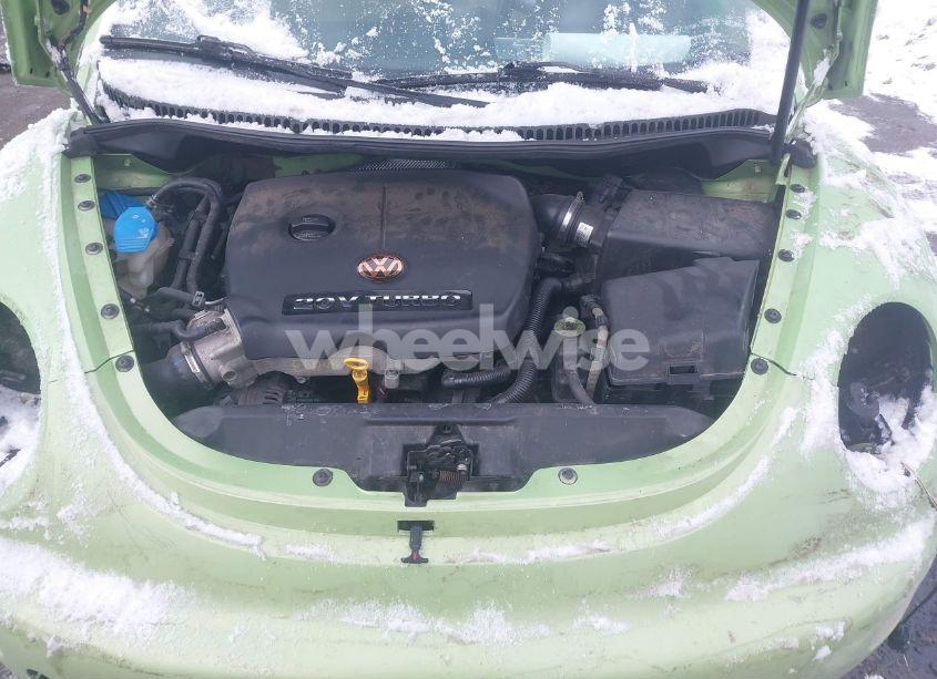 Photo 10 of 2005 Volkswagen New BEETLE GLS 1.8T (VIN 3VWCD31Y35M311110)