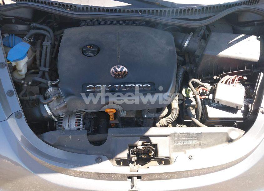 Photo 10 of 2005 Volkswagen New BEETLE GLS 1.8T (VIN 3VWCD31Y35M366477)