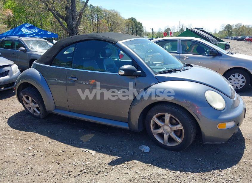 Photo 13 of 2005 Volkswagen New BEETLE GLS 1.8T (VIN 3VWCD31Y35M366477)