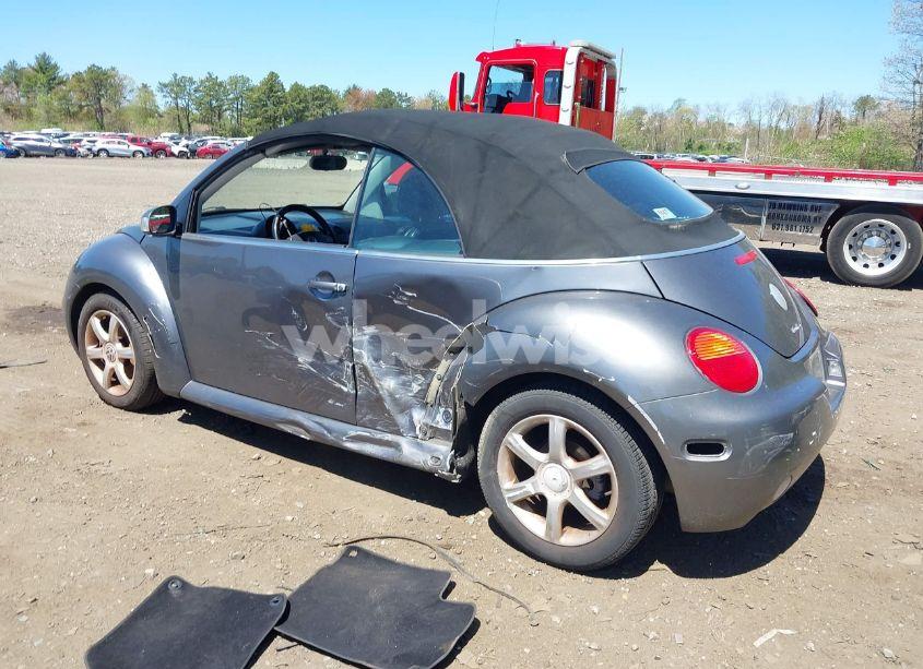 Photo 14 of 2005 Volkswagen New BEETLE GLS 1.8T (VIN 3VWCD31Y35M366477)