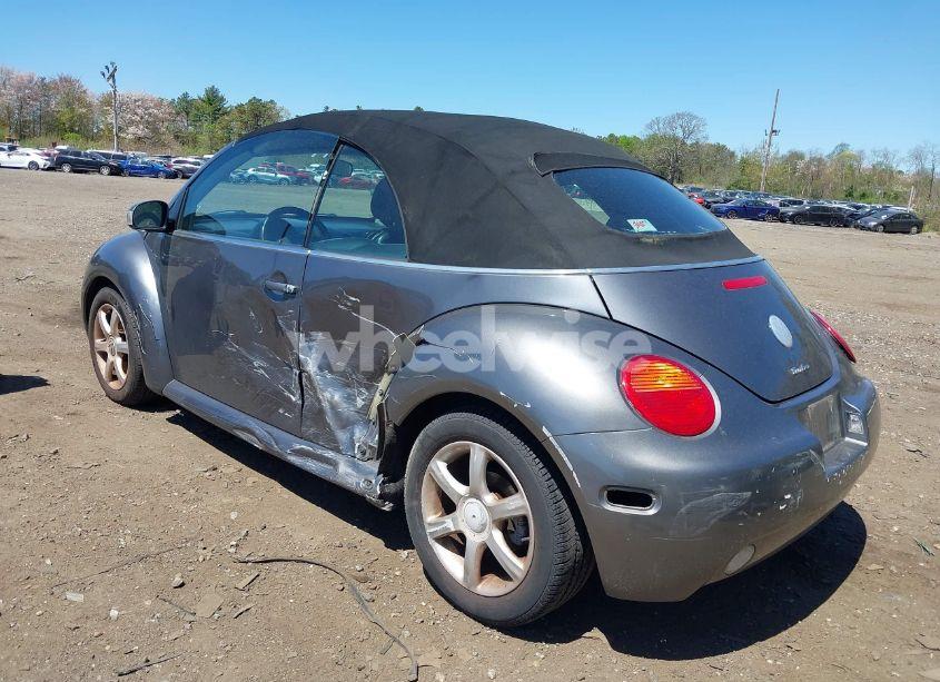 Photo 6 of 2005 Volkswagen New BEETLE GLS 1.8T (VIN 3VWCD31Y35M366477)