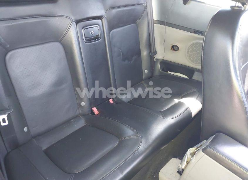 Photo 8 of 2005 Volkswagen New BEETLE GLS 1.8T (VIN 3VWCD31Y35M366477)