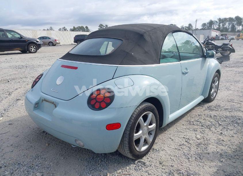 Photo 4 of 2005 Volkswagen New BEETLE GLS 1.8T (VIN 3VWCD31Y45M369582)