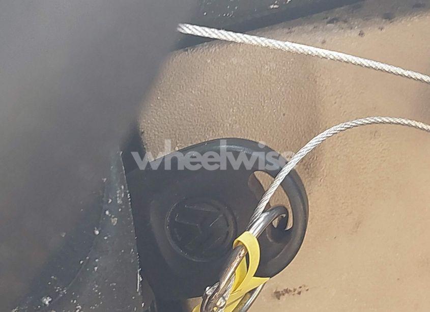 Photo 11 of 2005 Volkswagen New BEETLE GLS 1.8T (VIN 3VWCD31Y95M300662)