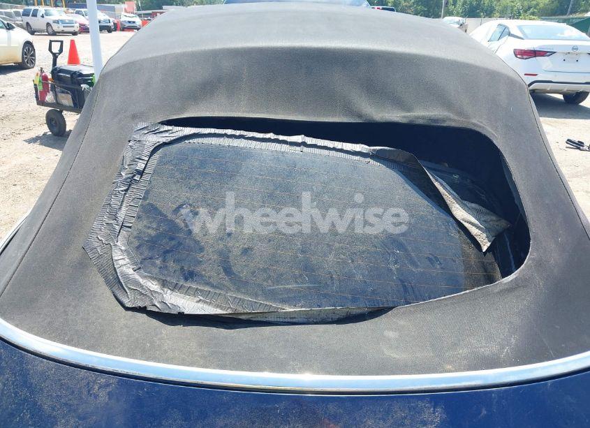 Photo 13 of 2005 Volkswagen New BEETLE GLS 1.8T (VIN 3VWCD31Y95M300662)