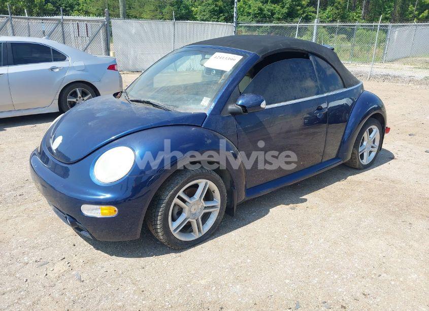 Photo 2 of 2005 Volkswagen New BEETLE GLS 1.8T (VIN 3VWCD31Y95M300662)