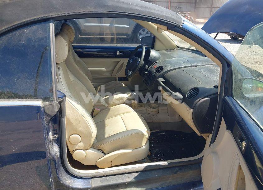 Photo 5 of 2005 Volkswagen New BEETLE GLS 1.8T (VIN 3VWCD31Y95M300662)