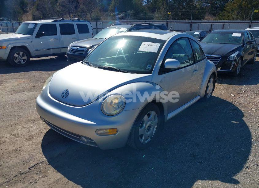 Photo 2 of 2000 Volkswagen New BEETLE GLS TDI (VIN 3VWCF21C6YM497867)