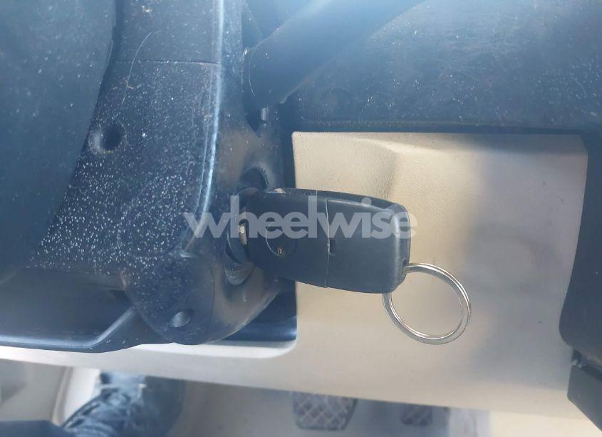 Photo 11 of 2001 Volkswagen New BEETLE GLS (VIN 3VWCK21C21M451244)