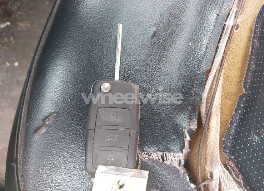 Photo 11 of 2003 Volkswagen New BEETLE GLS 2.0L (VIN 3VWCK21C23M430011)