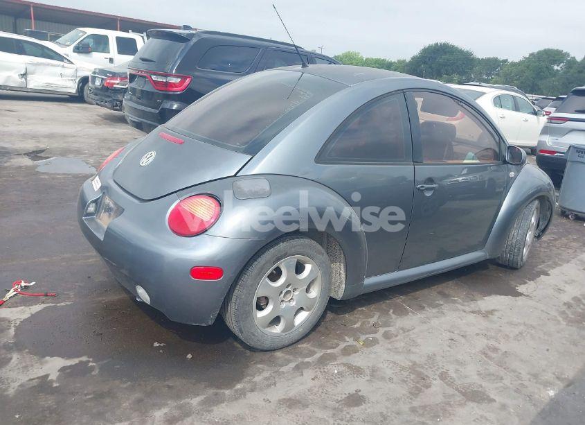Photo 4 of 2003 Volkswagen New BEETLE GLS 2.0L (VIN 3VWCK21C23M430011)