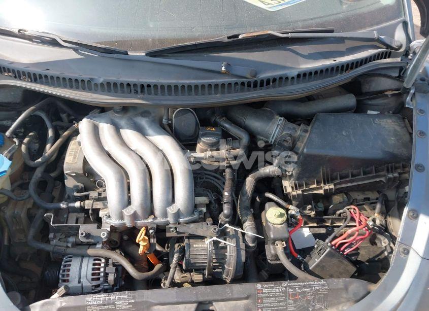 Photo 10 of 2004 Volkswagen New BEETLE GLS 2.0L (VIN 3VWCK21C24M402131)