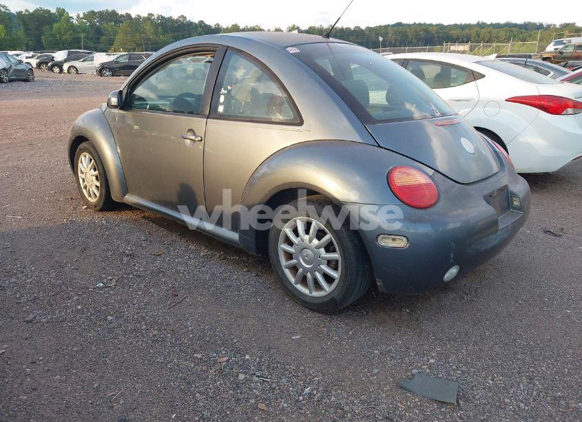 Photo 3 of 2004 Volkswagen New BEETLE GLS 2.0L (VIN 3VWCK21C24M402131)