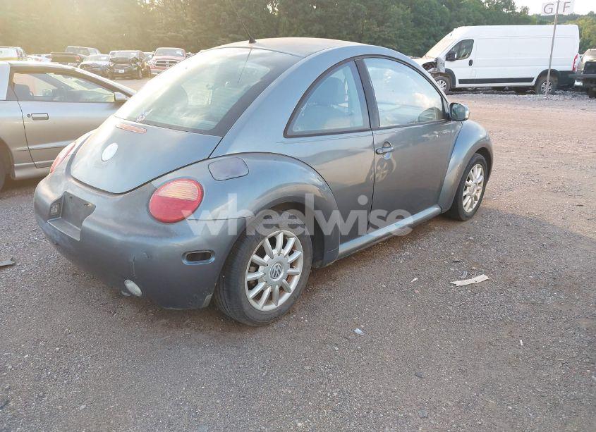 Photo 4 of 2004 Volkswagen New BEETLE GLS 2.0L (VIN 3VWCK21C24M402131)