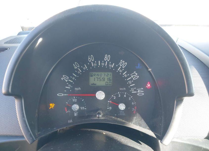 Photo 7 of 2002 Volkswagen New BEETLE GLS (VIN 3VWCK21C32M414365)