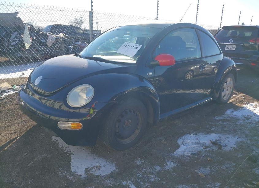 Photo 2 of 2003 Volkswagen New BEETLE GLS 2.0L (VIN 3VWCK21C43M409743)