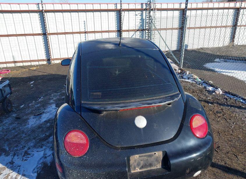 Photo 6 of 2003 Volkswagen New BEETLE GLS 2.0L (VIN 3VWCK21C43M409743)