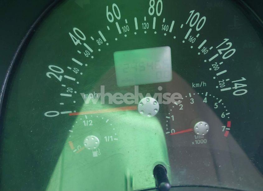 Photo 7 of 2001 Volkswagen New BEETLE GLS (VIN 3VWCK21C51M434891)