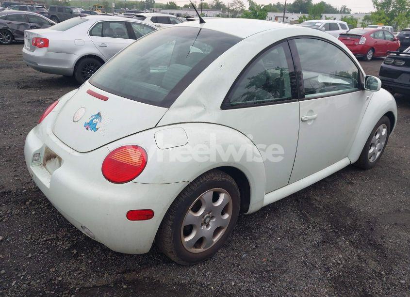 Photo 4 of 2002 Volkswagen New BEETLE GLS (VIN 3VWCK21C62M457825)