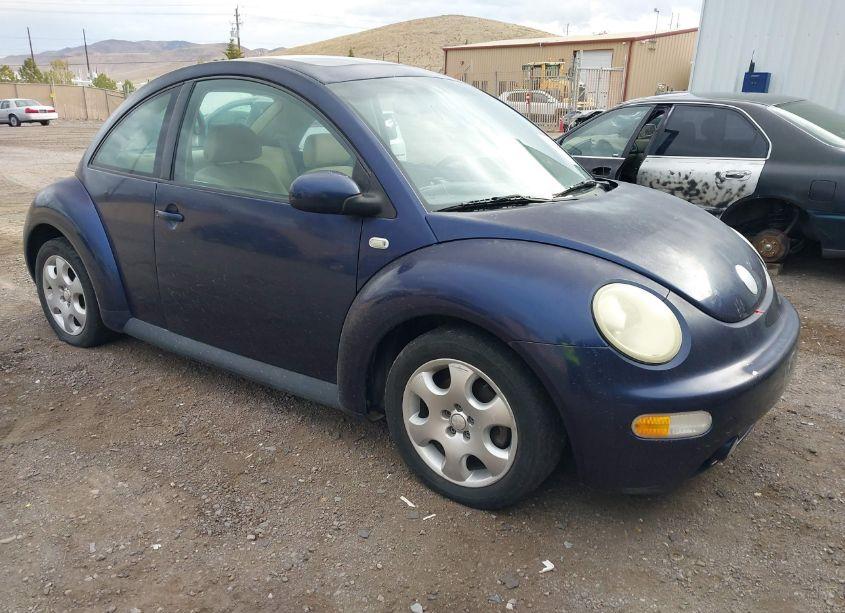 2002 Volkswagen New BEETLE GLS (VIN 3VWCK21C72M449734) main photo
