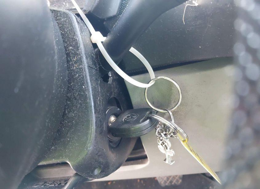 Photo 11 of 2001 Volkswagen New BEETLE GLS (VIN 3VWCK21C81M436828)