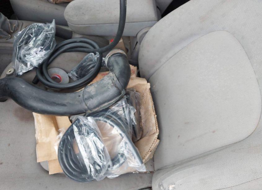 Photo 12 of 2001 Volkswagen New BEETLE GLS (VIN 3VWCK21CX1M426527)