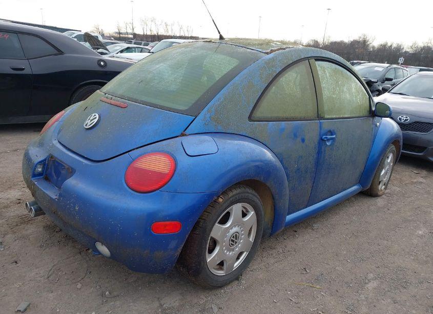 Photo 4 of 2001 Volkswagen New BEETLE GLS (VIN 3VWCK21CX1M426527)