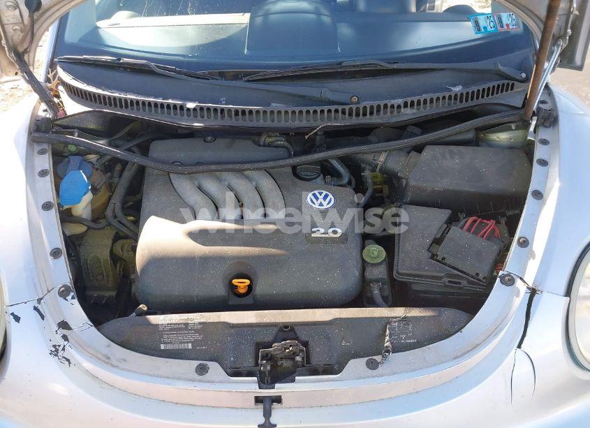 Photo 10 of 2001 Volkswagen New BEETLE GLS (VIN 3VWCK21CX1M437608)