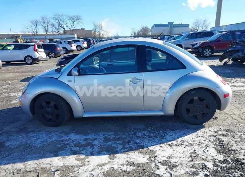Photo 14 of 2001 Volkswagen New BEETLE GLS (VIN 3VWCK21CX1M437608)