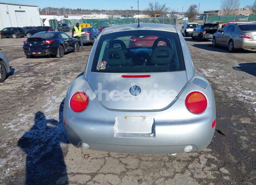 Photo 16 of 2001 Volkswagen New BEETLE GLS (VIN 3VWCK21CX1M437608)