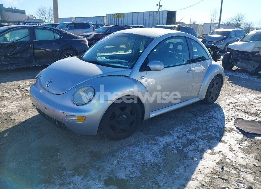 Photo 2 of 2001 Volkswagen New BEETLE GLS (VIN 3VWCK21CX1M437608)